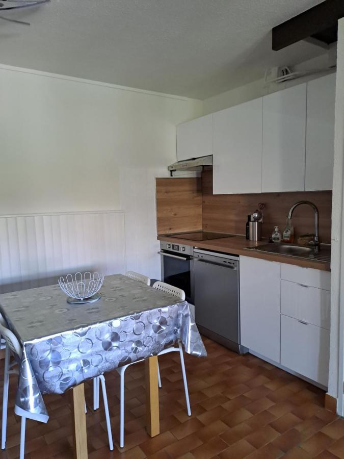Appart En Duplex - 4/6 Personnes เลอบาร์กาแรส ภายนอก รูปภาพ